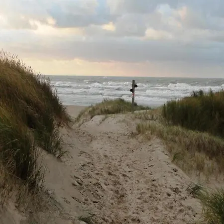 Beachside Apartment Close To De Panne * 브레뒨느
